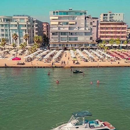 Gent'S Inn Durrës Eksteriør billede
